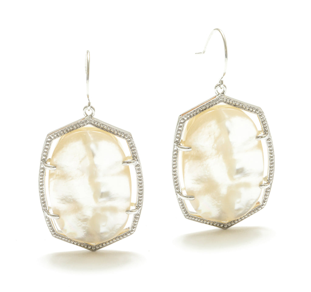 Anapa Mother Of Pearl Earring